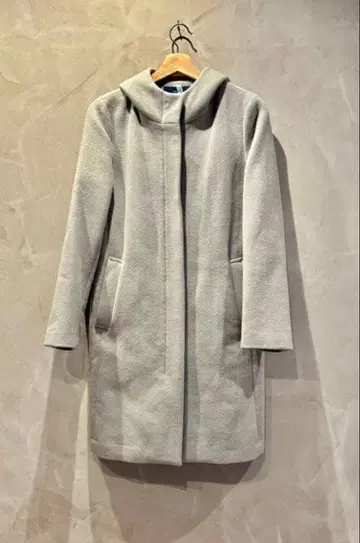 SHIPS 라이트 베이지 후드 부착 롱 울 코트