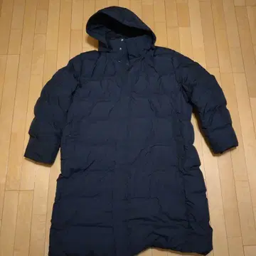 유니클로 심리스 다운 4L