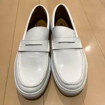 새상품 보관품! VANS 로퍼 V3290NP 에나멜 반스