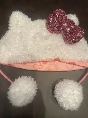 [ 당일 발송 ] USJ 헬로키티 귀도리 모자 스팽글