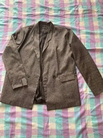 DayCloset 그레이 체크 무늬 테일러드 자켓