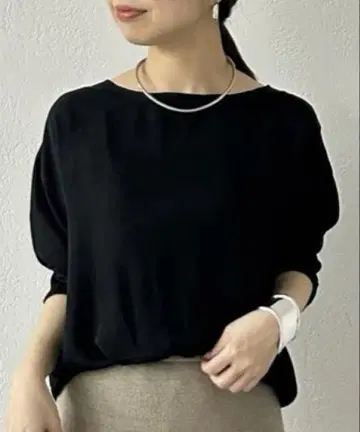 새상품 LOUNGEDRESS 새틴 블라우스 블랙 티셔츠 라운지 드레스