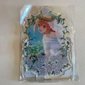 5등분의 신부 웨딩 드레스 스탠드 포함 미니 아크릴 플레이트 나카노 네잎