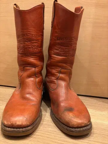 Levi Strauss & Co. 웨스턴 부츠 브라운