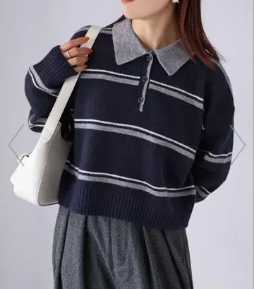 스트라이프 패턴 폴로 칼라 긴팔 니트 네이비