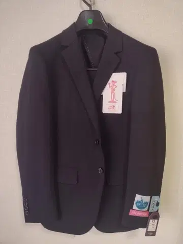 블랙 스트라이프 스트레치 수트 160 상하의 백 오픈