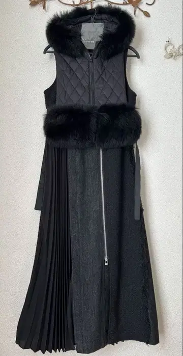 새상품급 아우라 아이라 트위드 이소재 절개 롱 기장 원피스 블랙