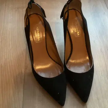 AQUAZZURA 블랙 스틸레토 힐
