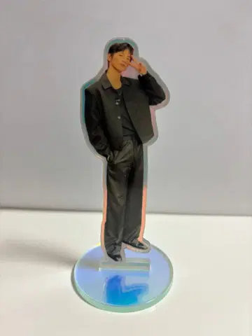 Seo In Guk 아크릴 스탠드 블랙 의상