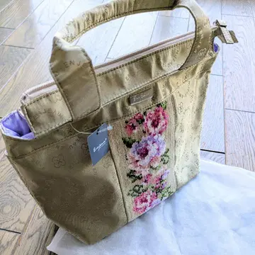 아른죠 나일론 자카드 토트백 미사용