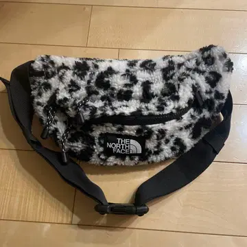 THE NORTH FACE 플리스 숄더백