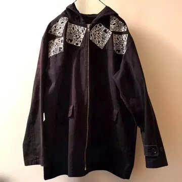 칸사이 재팬 자수 블랙 후드 자켓