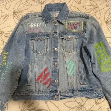 레어 Stradivarius 페인트 데님 자켓 G 구제 의류