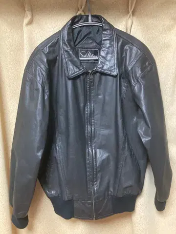 새상품급! 일본제 소가죽 쇼트 기장 가죽 자켓