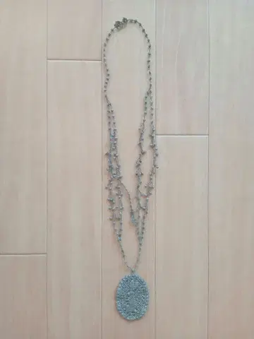 미나 페르호넨 레이스 롱 목걸이