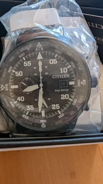 CITIZEN 에코드라이브 손목시계