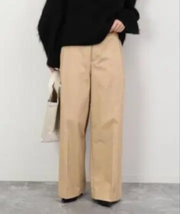 SLOBE IENA 로우라이즈 치노 팬츠 베이지