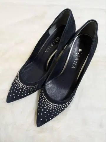 [ DIANA ] 펌프스 라인 스톤 스웨이드 24cm 네이비