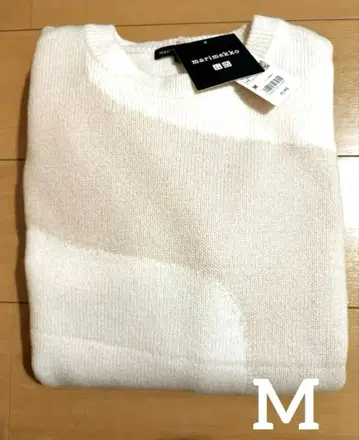 UNIQLO 마리메꼬 라무 쿨넥 원피스 새상품 M 화이트 화이트 새상품