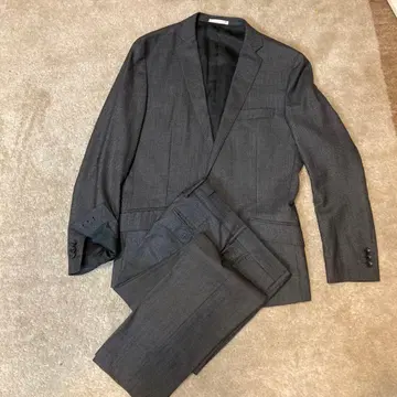 하이스트릿 다크 그레이 비즈니스 정장