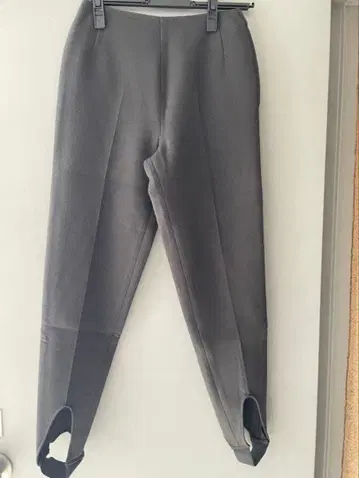 FUMIKA UCHIDA 후미카우치다 울 팬츠