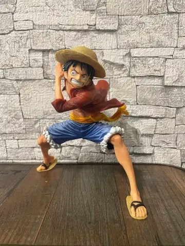 원피스 루피 전투 포즈 피규어