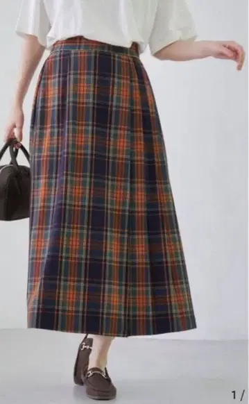 라스트 1 미사용 새상품 베스트셀러 인기 배송비 포함 체크 플리츠 스커트