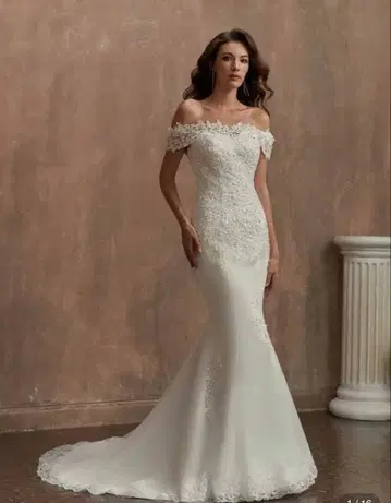 오프숄더 웨딩 드레스 화이트