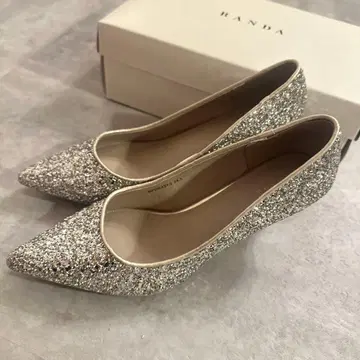 RANDA 글리터 펌프스