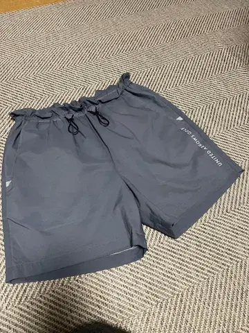 컨디션 최상 유나이티드 애로우즈 나일론 하프 팬츠 S