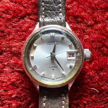 SEIKO 매틱 데이 수동 와인딩 시계