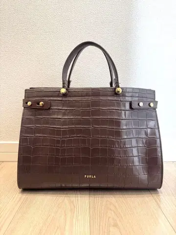 FURLA 와인 레드 가죽 핸드백