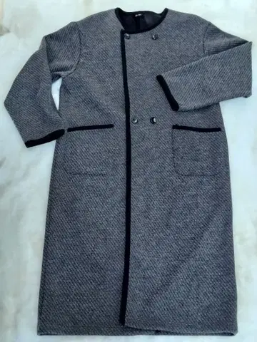 그레이 헤링본 무늬 롱 코트