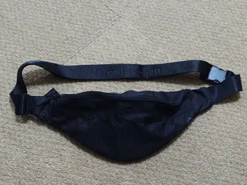 벤츠 컬렉션 스타 패턴 허리 바디백