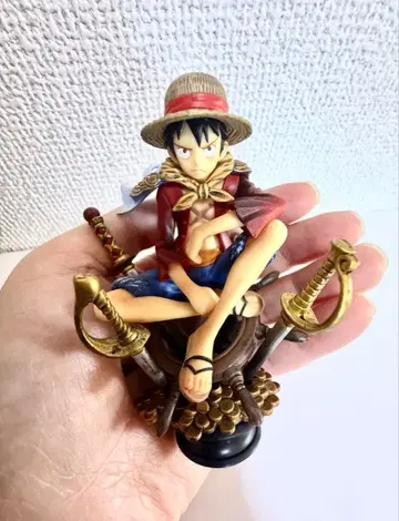 원피스 루피 피규어 ONE PIECE