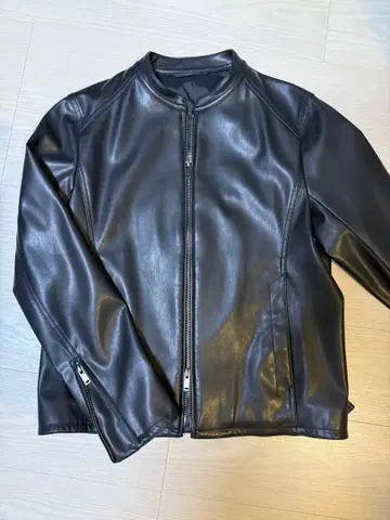 합성 피혁 블랙 M 사이즈 자켓 플라스테