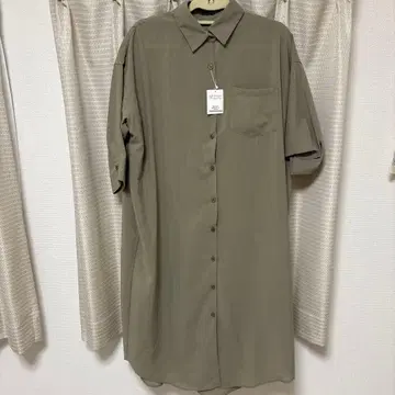 카키 반팔 셔츠 원피스 M 사이즈