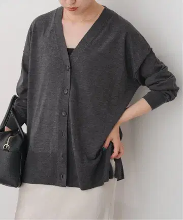 Spick and Span 18G 가디건