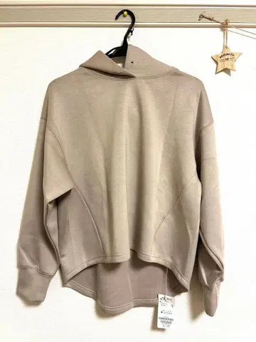 [ 새상품 ] 베이지 후드 부착 후드티