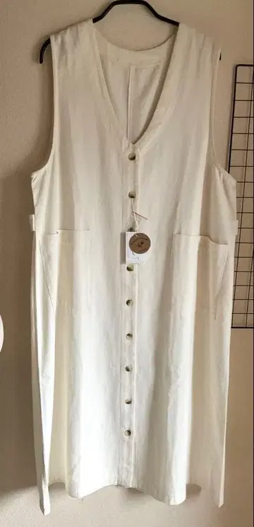 새상품 코튼 100 화이트 슬리브리스 티셔츠 원피스 화이트 편안함