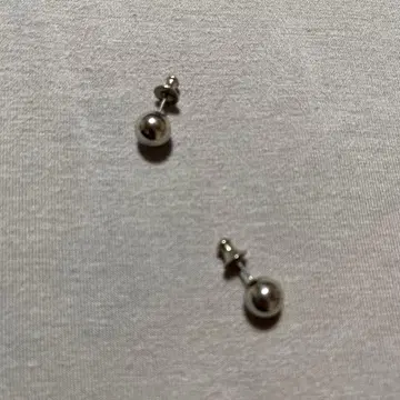 MARIHA 실버 볼 귀걸이