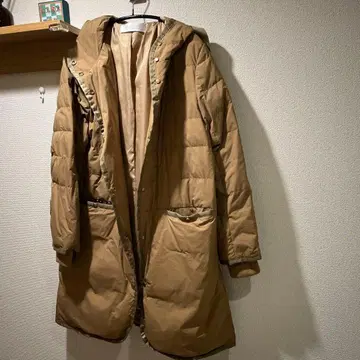 L 사이즈 다운 코트 베이지