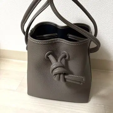 [ 새상품급 ] VASIC BOND MINI 백