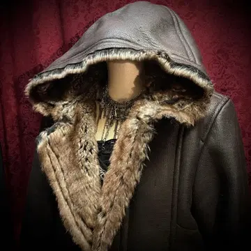 페이크 무스탕 코트 퍼 후드 블랙 계열 Y2K