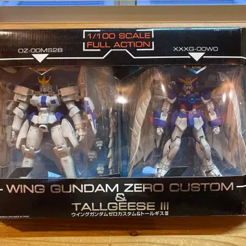 윙건담 제로 커스텀 & 톨기스 III
