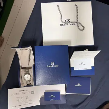 그랜드세이코 SBGX355 눈꽃 화이트 9F 쿼츠