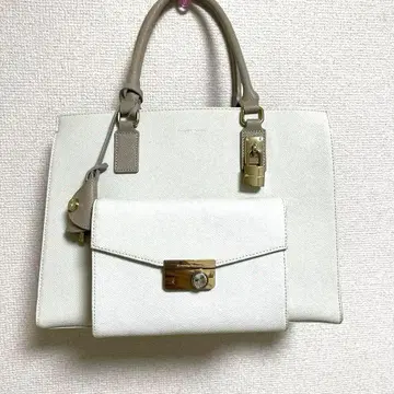 사만다 타바사 화이트 핸드백과 클러치 세트