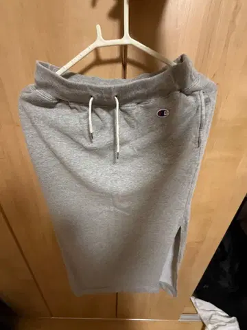 Champion 그레이 숏팬츠 Women's M