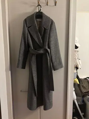 LILY BROWN 그레이 체스터 코트