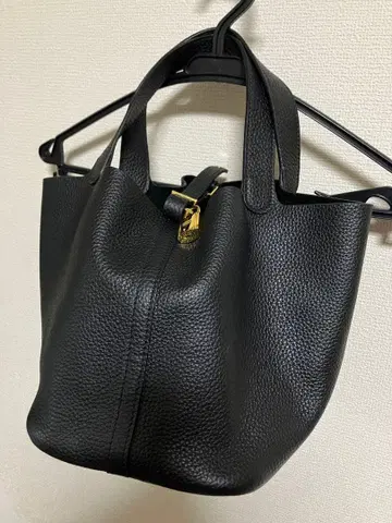 천연 가죽 라쿠텐 큐브 백 블랙 골드